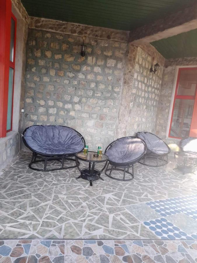 Hotel Barlogul Ursilor Lepşa Exterior foto